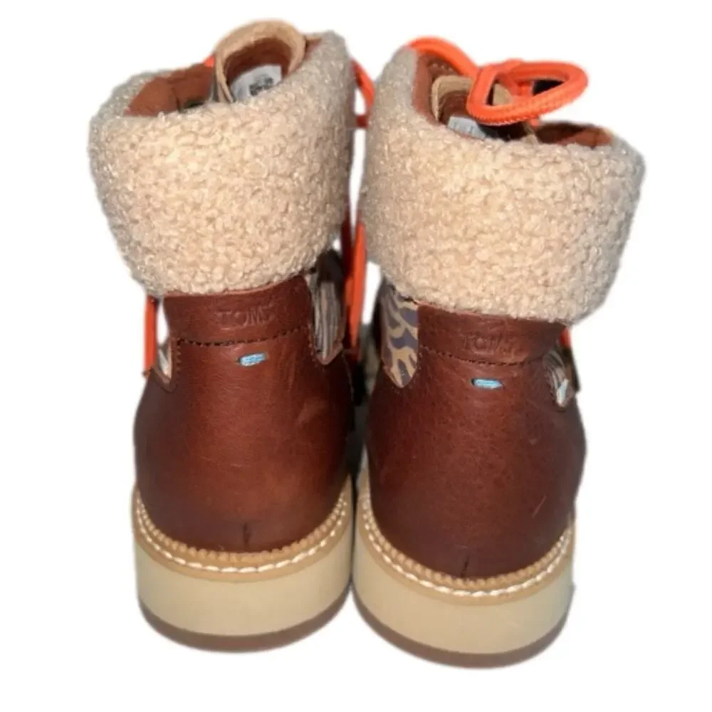 Toms Mesa Boot Waterproof Shearling Cuff Tiger Stripe Size 6.5 NEW w/o Box